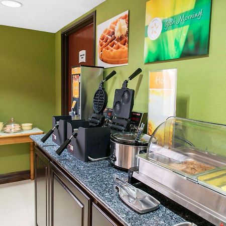 Quality Inn & Suites Anderson I-69 מראה חיצוני תמונה