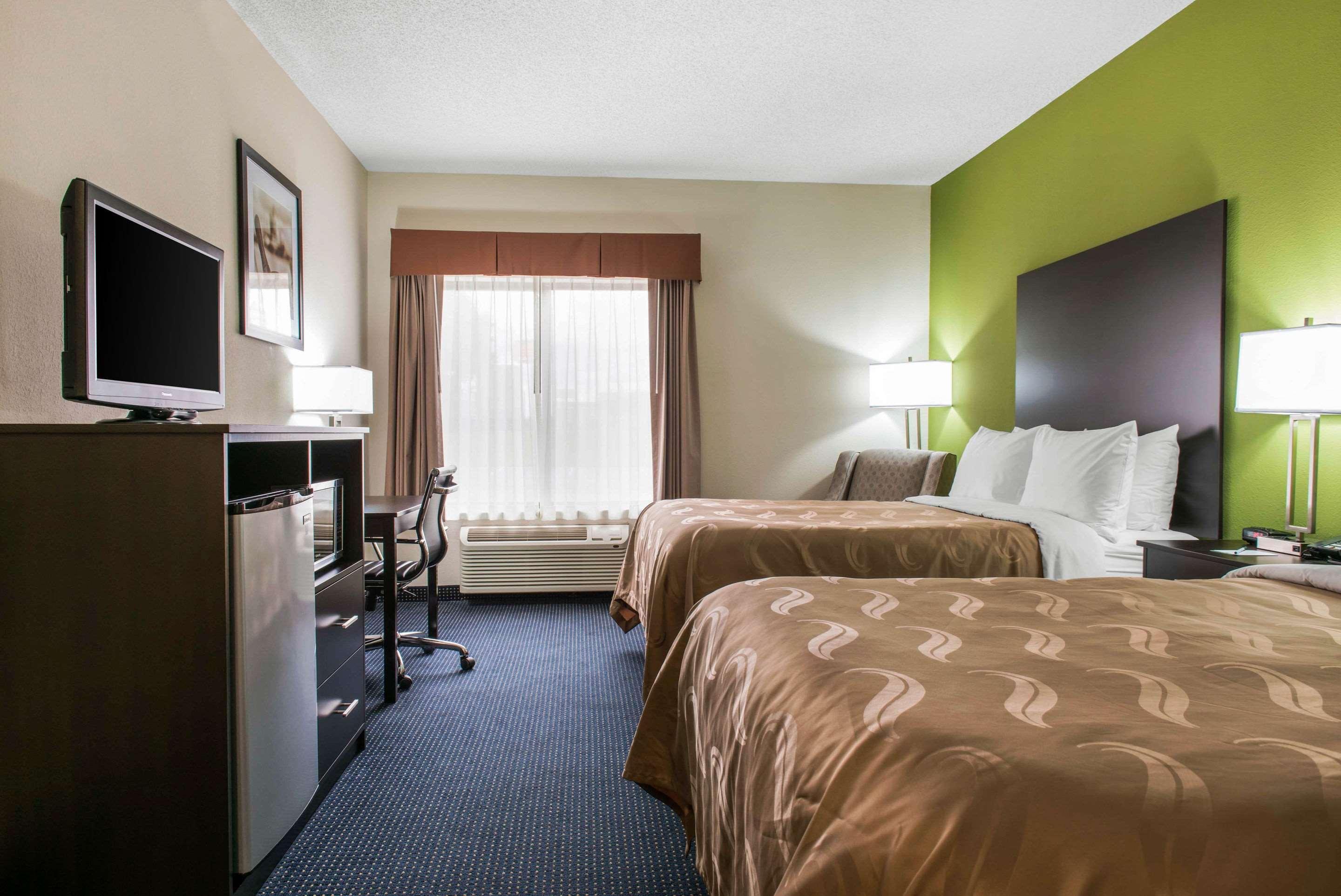 Quality Inn & Suites Anderson I-69 מראה חיצוני תמונה