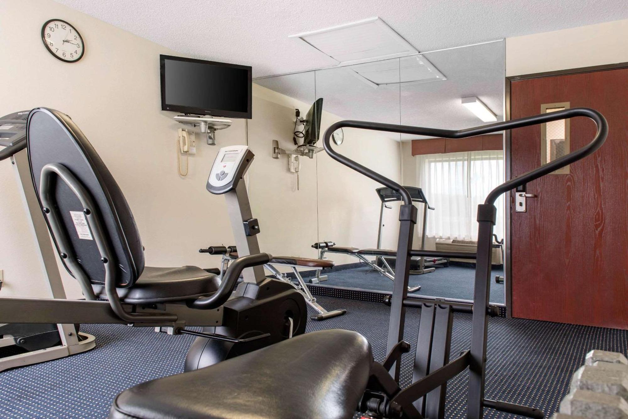 Quality Inn & Suites Anderson I-69 מראה חיצוני תמונה