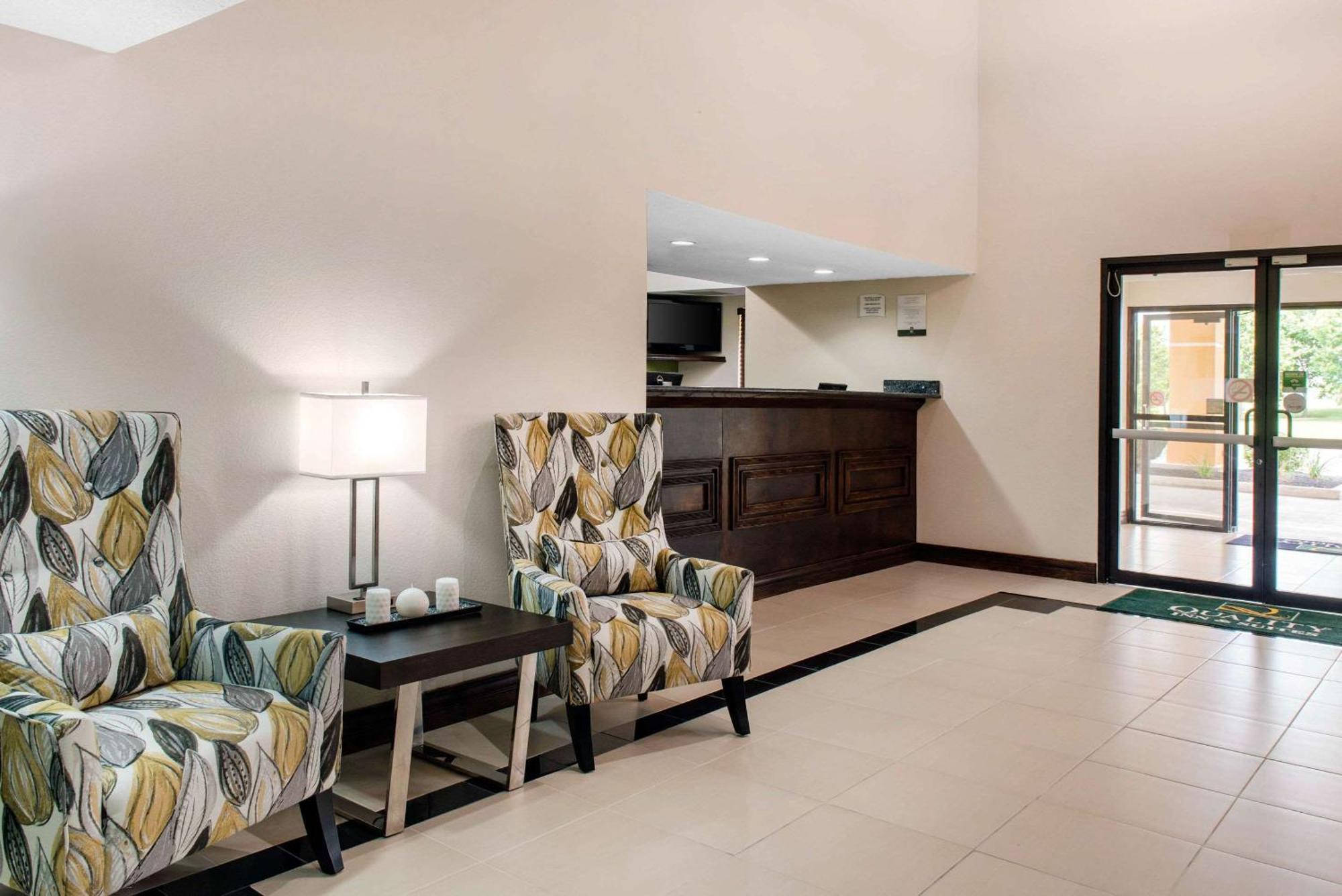 Quality Inn & Suites Anderson I-69 מראה חיצוני תמונה