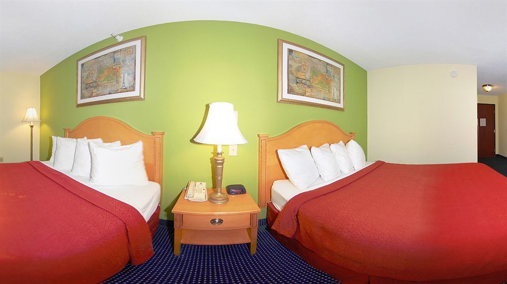 Quality Inn & Suites Anderson I-69 מראה חיצוני תמונה