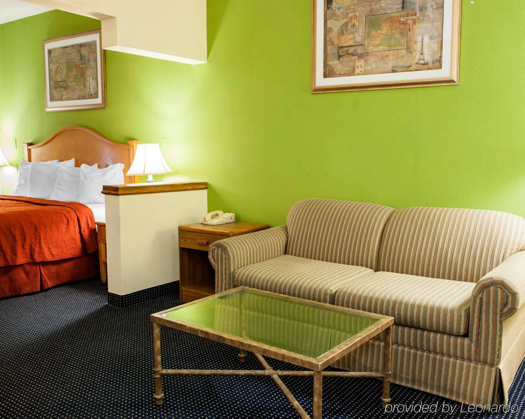 Quality Inn & Suites Anderson I-69 מראה חיצוני תמונה